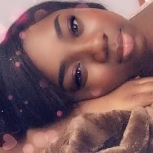 Meet your Posher, Toni